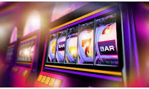 Responsible gaming message beside pjok lobby categories for adults only